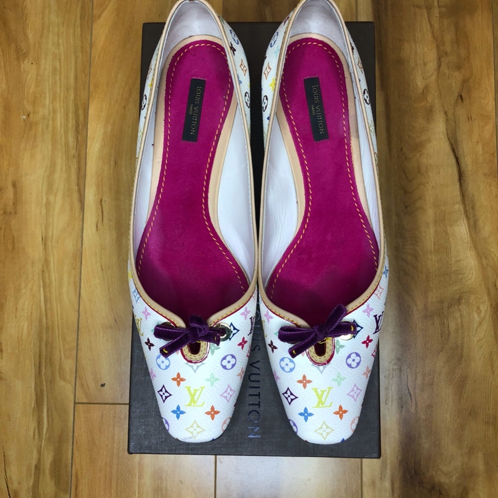 Vintage Louis Vuitton White Monogram Ballet Flats - Picture 2 of 8